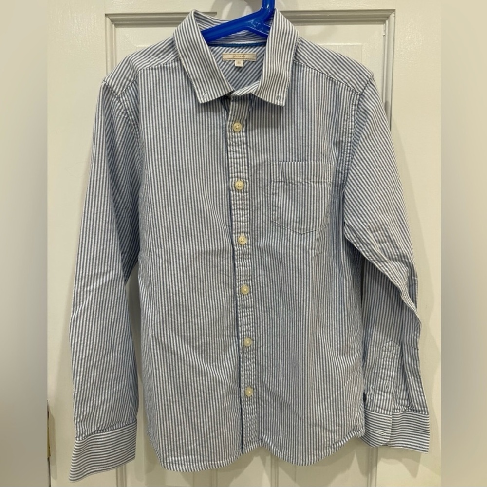 John Lewis UK 3 Beautiful Buttondown Shirts Boys Size 11 - Picture 2 of 14